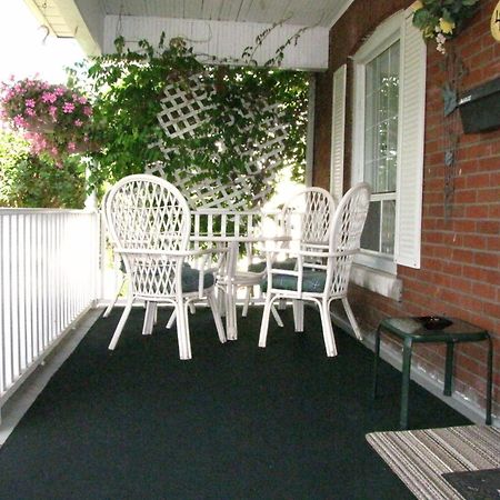 Strathaird Bed And Breakfast Niagara Falls Exterior photo